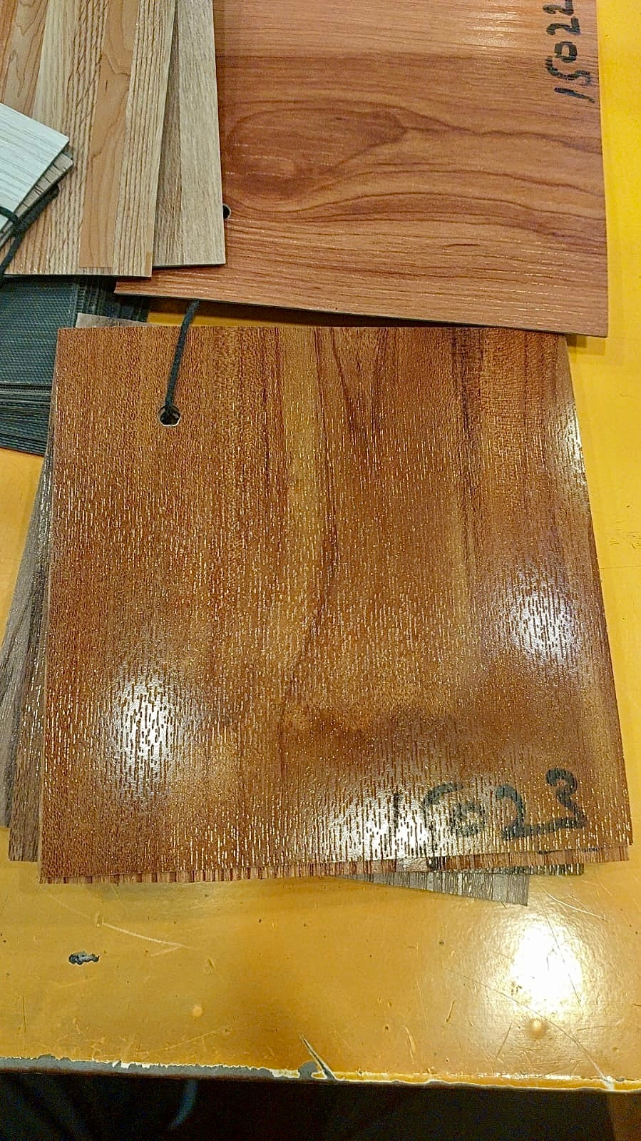 Vinyl Floor 15023
